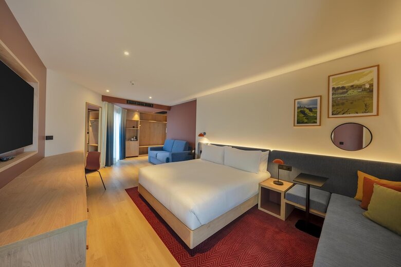 Hotel Hampton By Hilton Alicante Airport