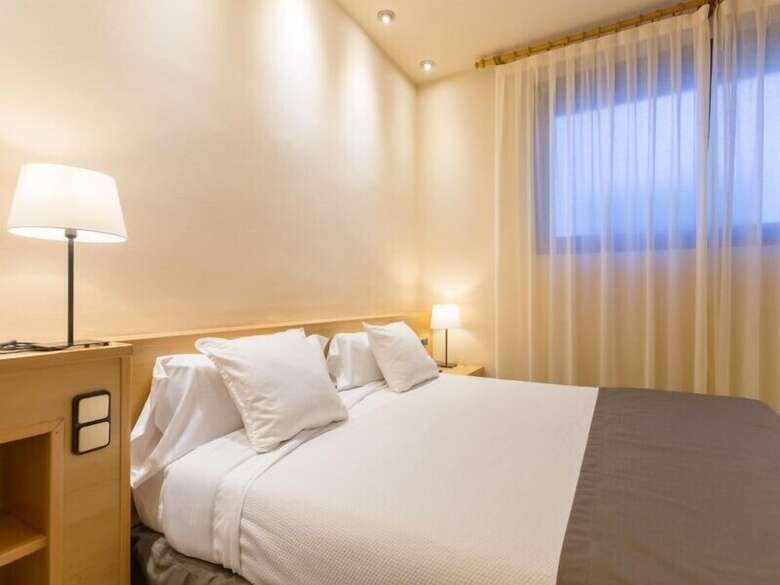Aparthotel Hospedium Apartamentos Dv