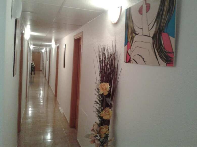 Hotel Hostal Arneva