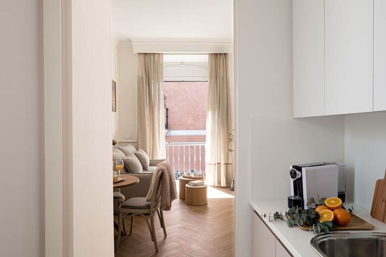 Aparthotel Mylu Suites By Puerta Catedral