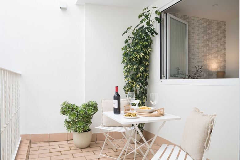Aparthotel Mylu Suites By Puerta Catedral