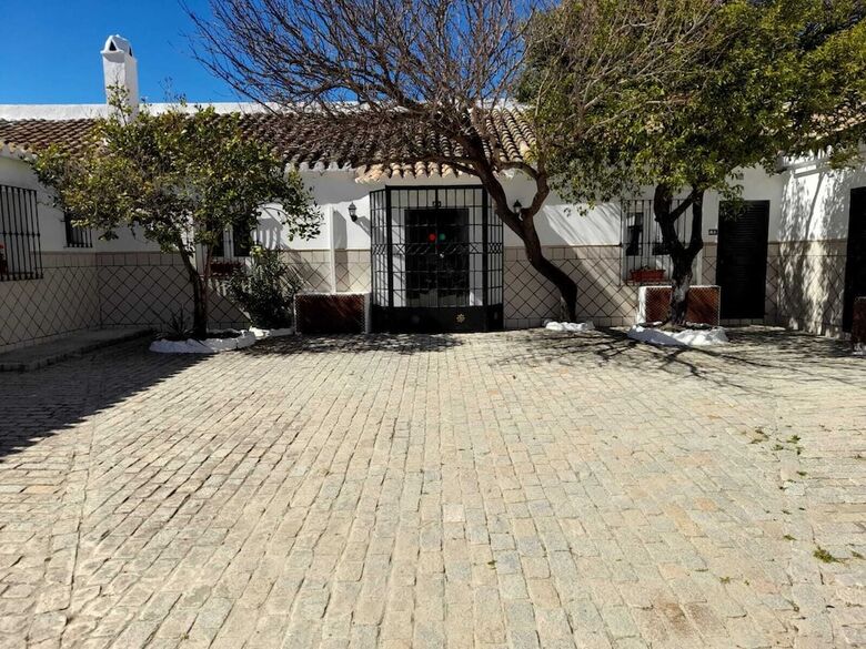 Hotel Hacienda Marcharavi