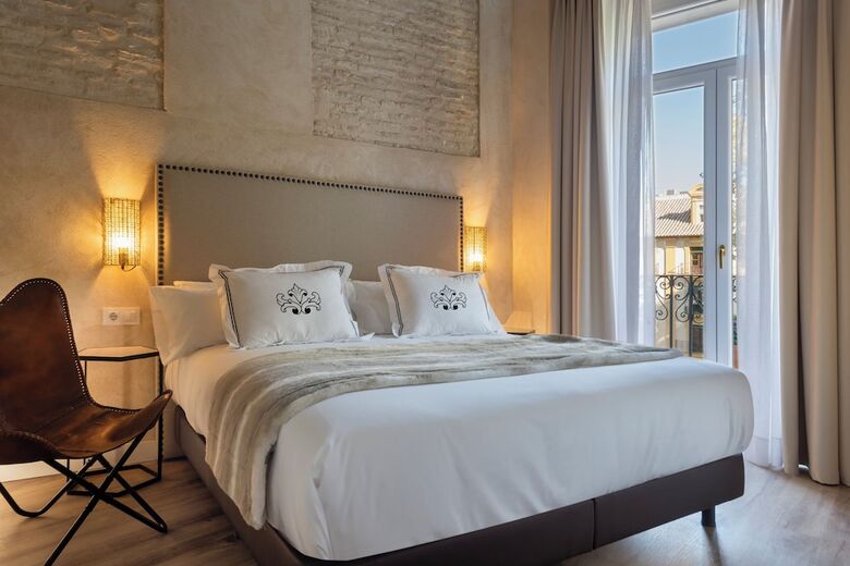 Aparthotel Casa Sevilla 1855 Suites By �poca