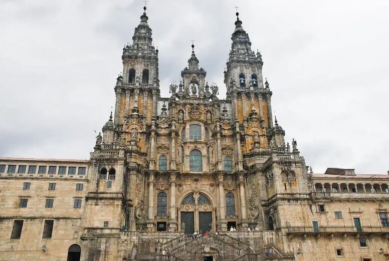 Hotel Gastron�mico Arco De Mazarelos