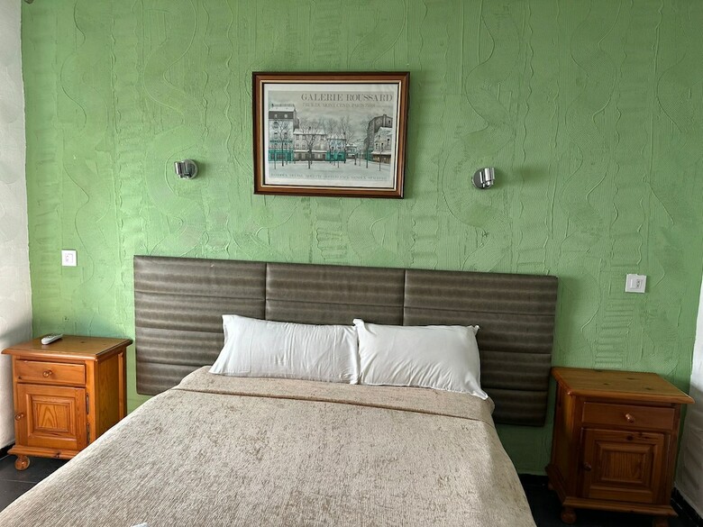 Hotel Nou Roser