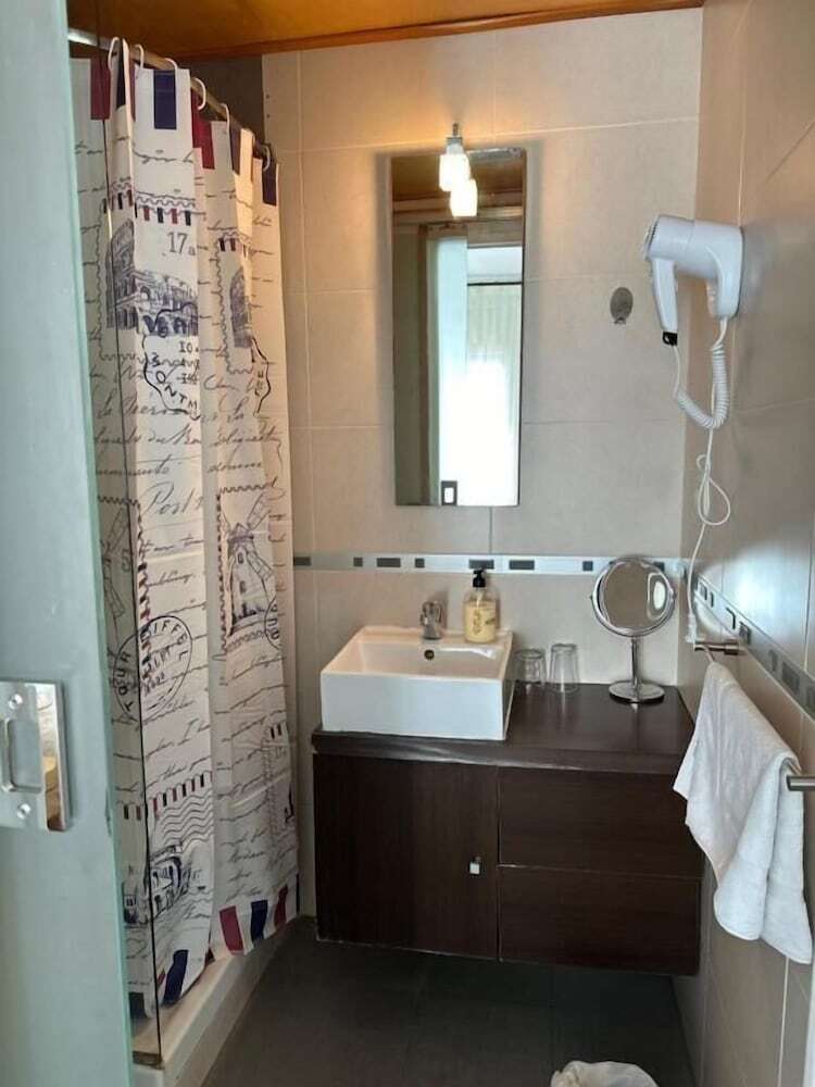 Hotel Nou Roser