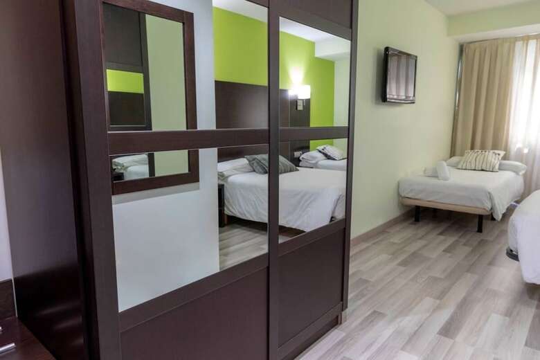 Hotel Carde�a By Gaiarooms