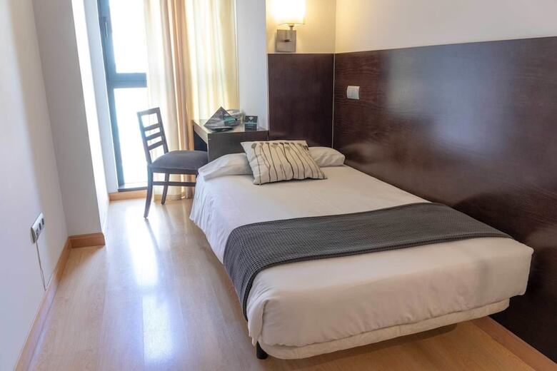 Hotel Carde�a By Gaiarooms