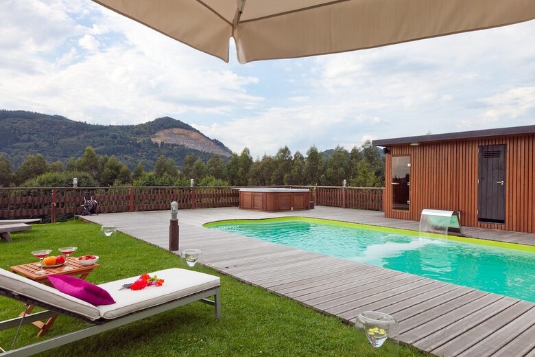 Aparthotel Las Casas De Ea Astei