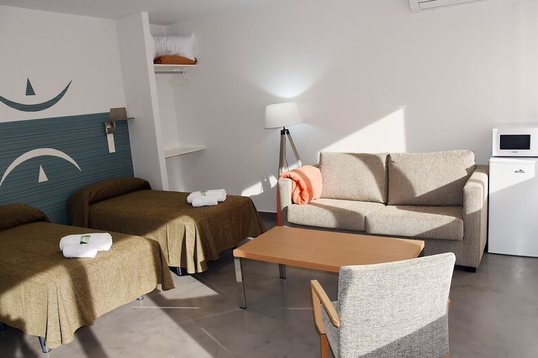 Hostal Albergue Inturjoven Cazorla - Hostel