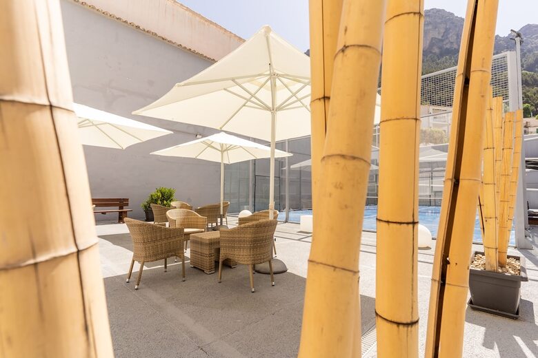 Hostal Albergue Inturjoven Cazorla - Hostel