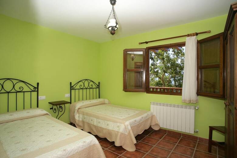 Aparthotel Viviendas Rurales Pe�a Sagra