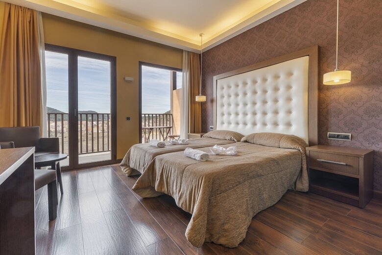 Hotel Fuente Del Miro