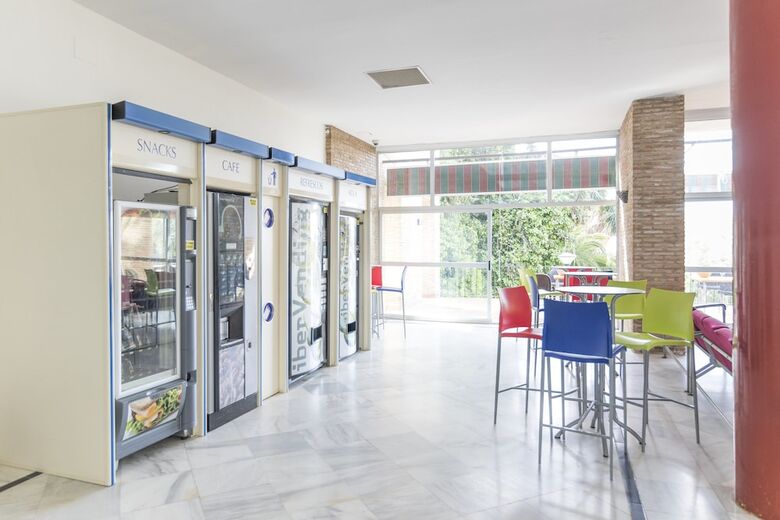 Hostal Marbella Inturjoven Youth Hostel
