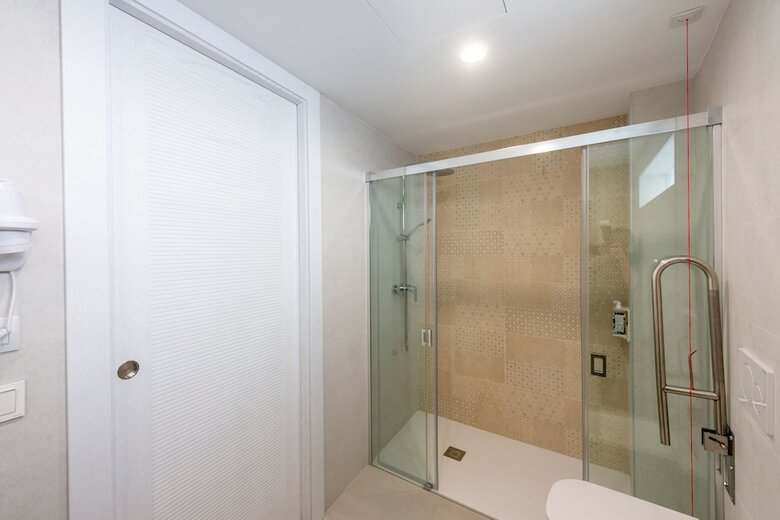 Hostal HC Calahonda Beach Nerja