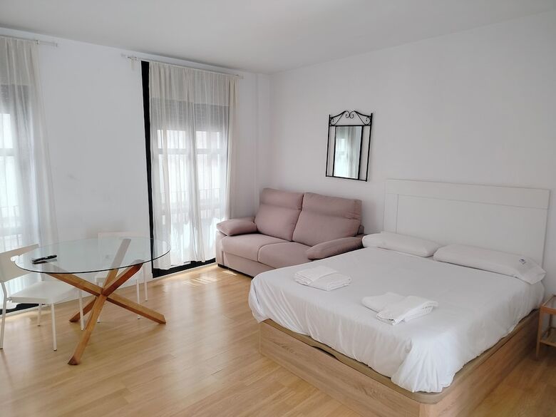 Aparthotel Apartamentos Centro Cordoba By Mira