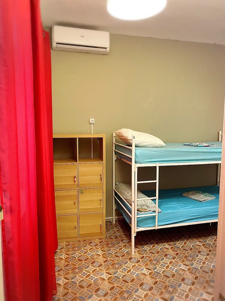 Cathedral Malaga Hostal - Hostel