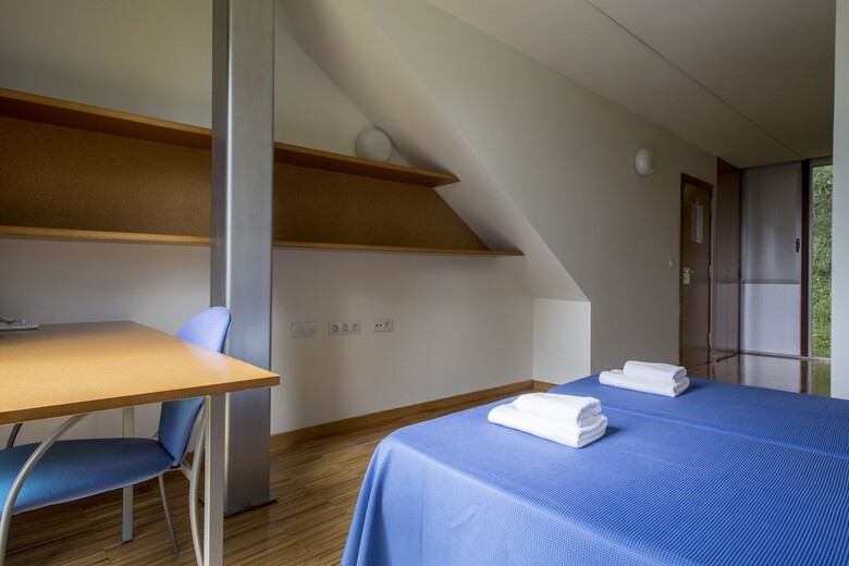 Hostal Residencia Universitaria O Castro - Campus Accommodation