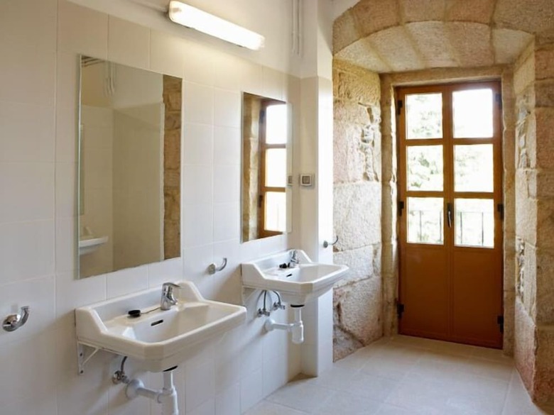 Hostal Albergue Monasterio De La Magdalena - Hostel