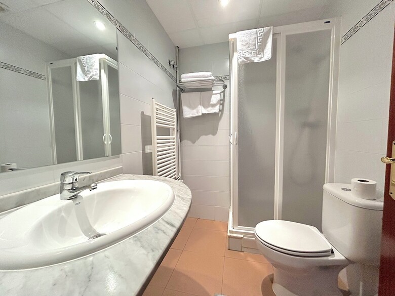 Hotel La Creu By Rda Hotels