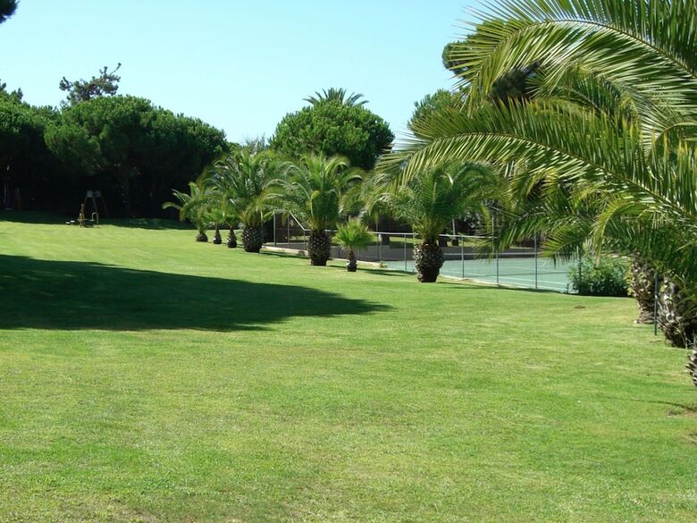 Ria Park Garden Hotel