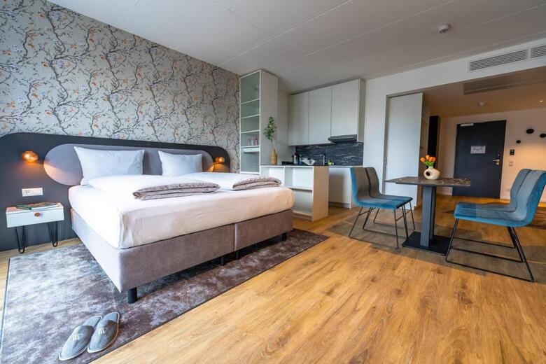 Aparthotel Maseven Frankfurt Messe