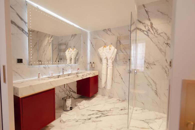 Mode Paris Aparthotel