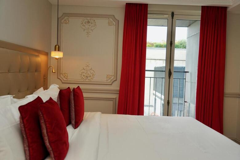 Mode Paris Aparthotel