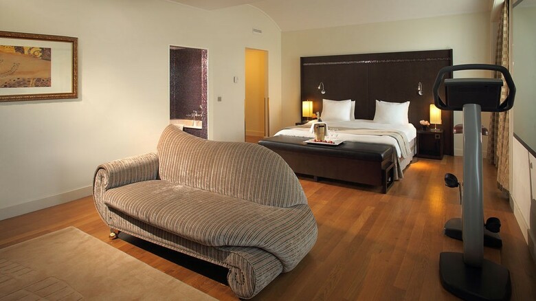 Hotel Doubletree By Hilton Brussels City