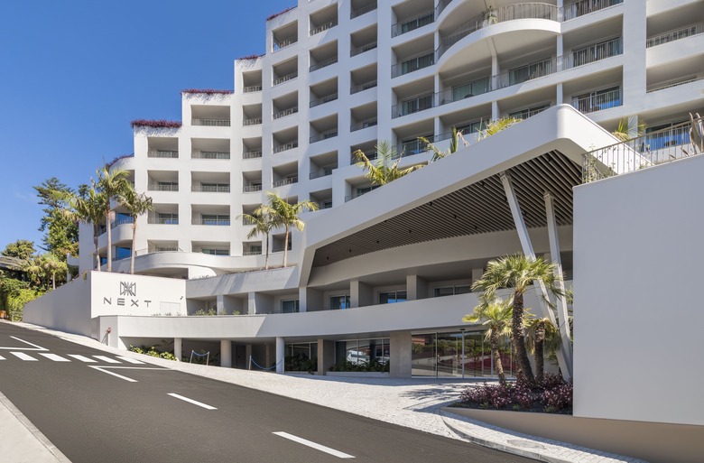 Hotel Next By Savoy Signature