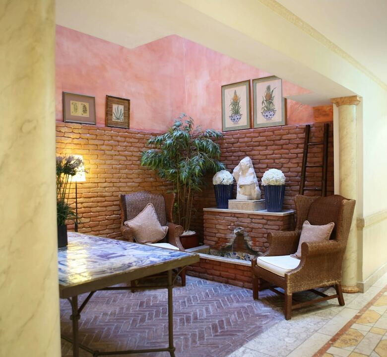 Hotel As Janelas Verdes