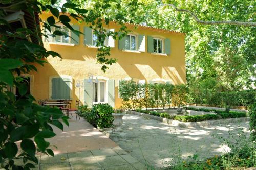Hotel Auberge Bourrelly