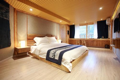 Tong Sang Art Hotel