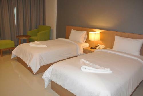 Hotel S Tara Grand