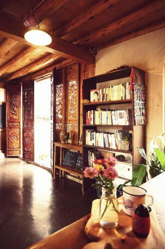 Hostal Shaxi Miss May Hotel