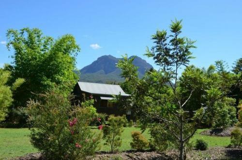Bed & Breakfast Tuckeroo Cottages & Gardens