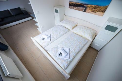 Apartments Kope?n� With Parking