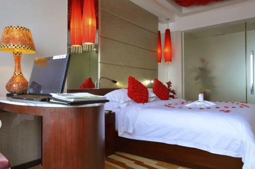 Huangma Holiday Hotel