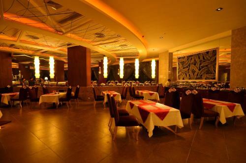 Huangma Holiday Hotel