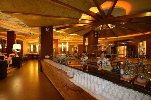 Huangma Holiday Hotel