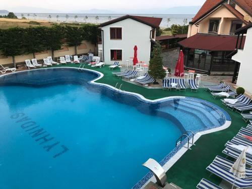 Hotel Lyhnidas