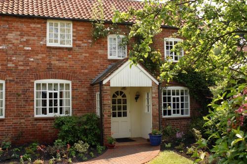 The Country Cottage Hotel