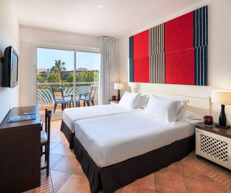Hotel H10 Vintage Salou - Adults Only