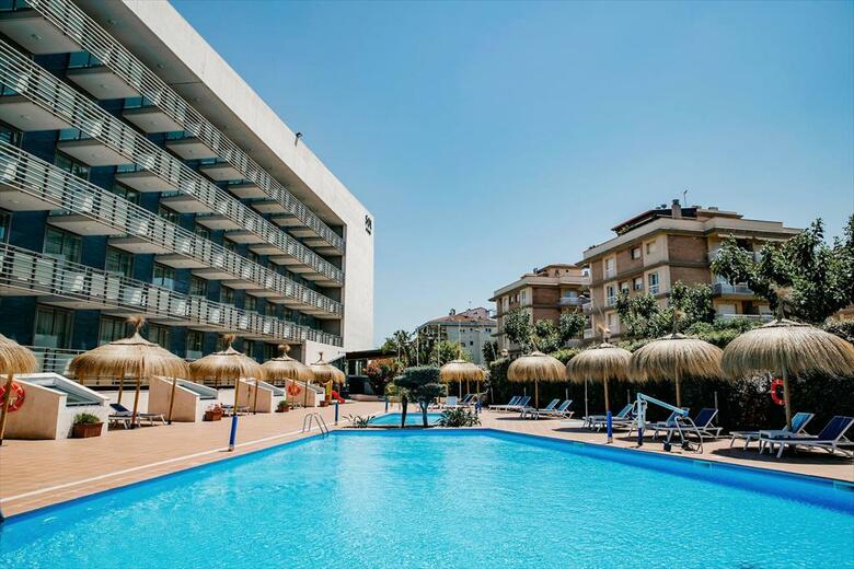 Sol Port Cambrils Hotel