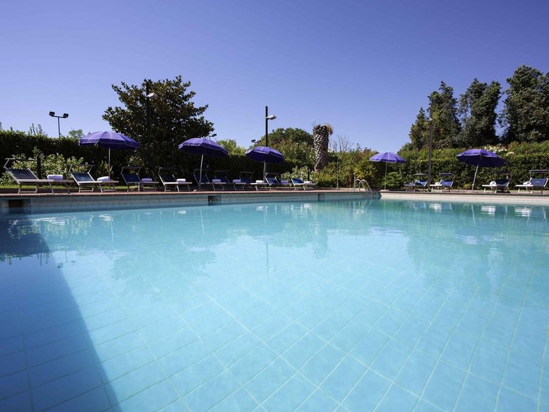 Hotel Novotel Caserta Sud