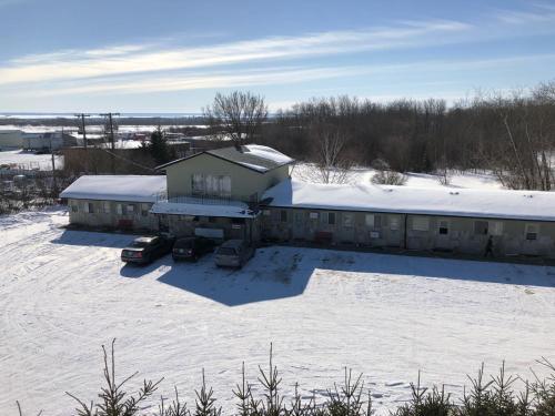 New Country Motel