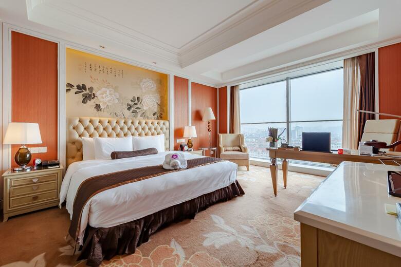 Tonino Lamborghini City Centre Hotel Kunshan
