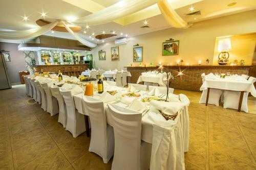 Hotel Wald Economy