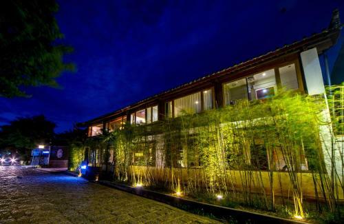 Posada Lijiang Sadhu Inn