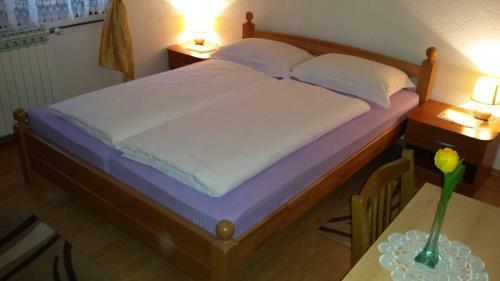 Hostal B&B House Prica